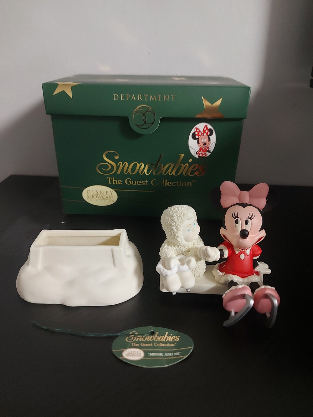 Dept. 56 Snowbabies Disney Showcase "Minnie and Me" Figurine with Original Box